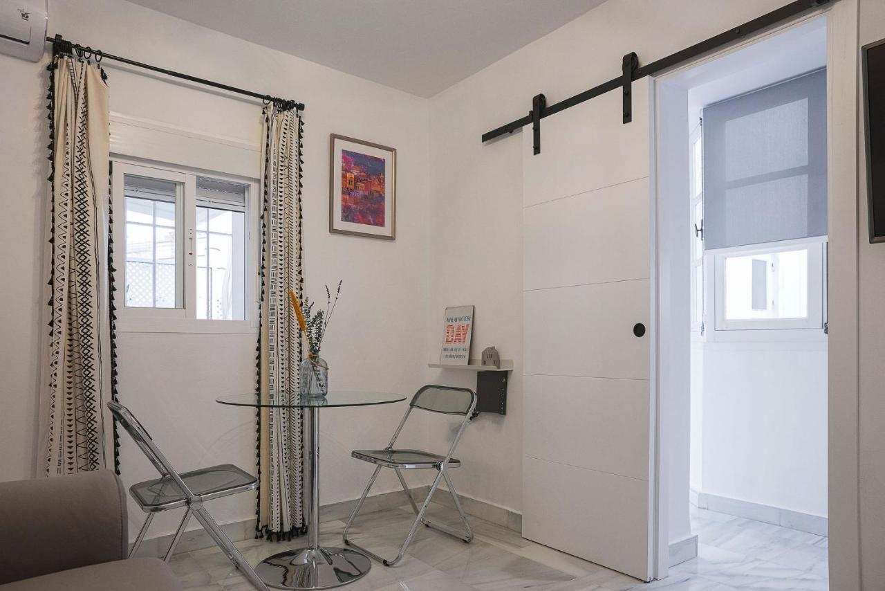 카디스 Atico Terraza Torre Tavira 아파트 외부 사진